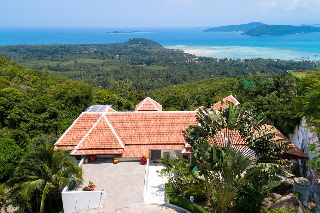 Nirvana & Boutique Villa Taling Ngam Beach